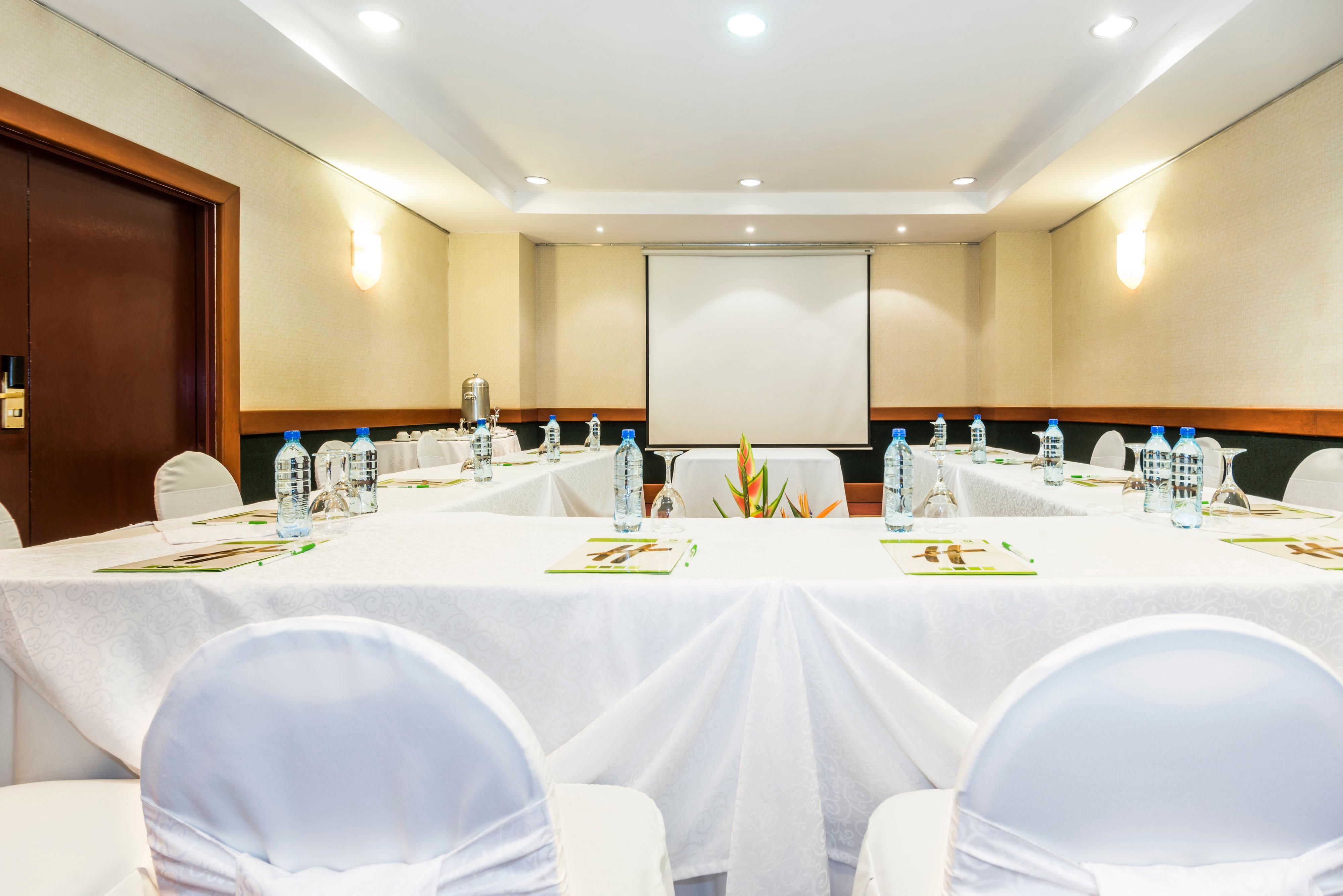 מנאגווה Holiday Inn Convention Center By Ihg מראה חיצוני תמונה