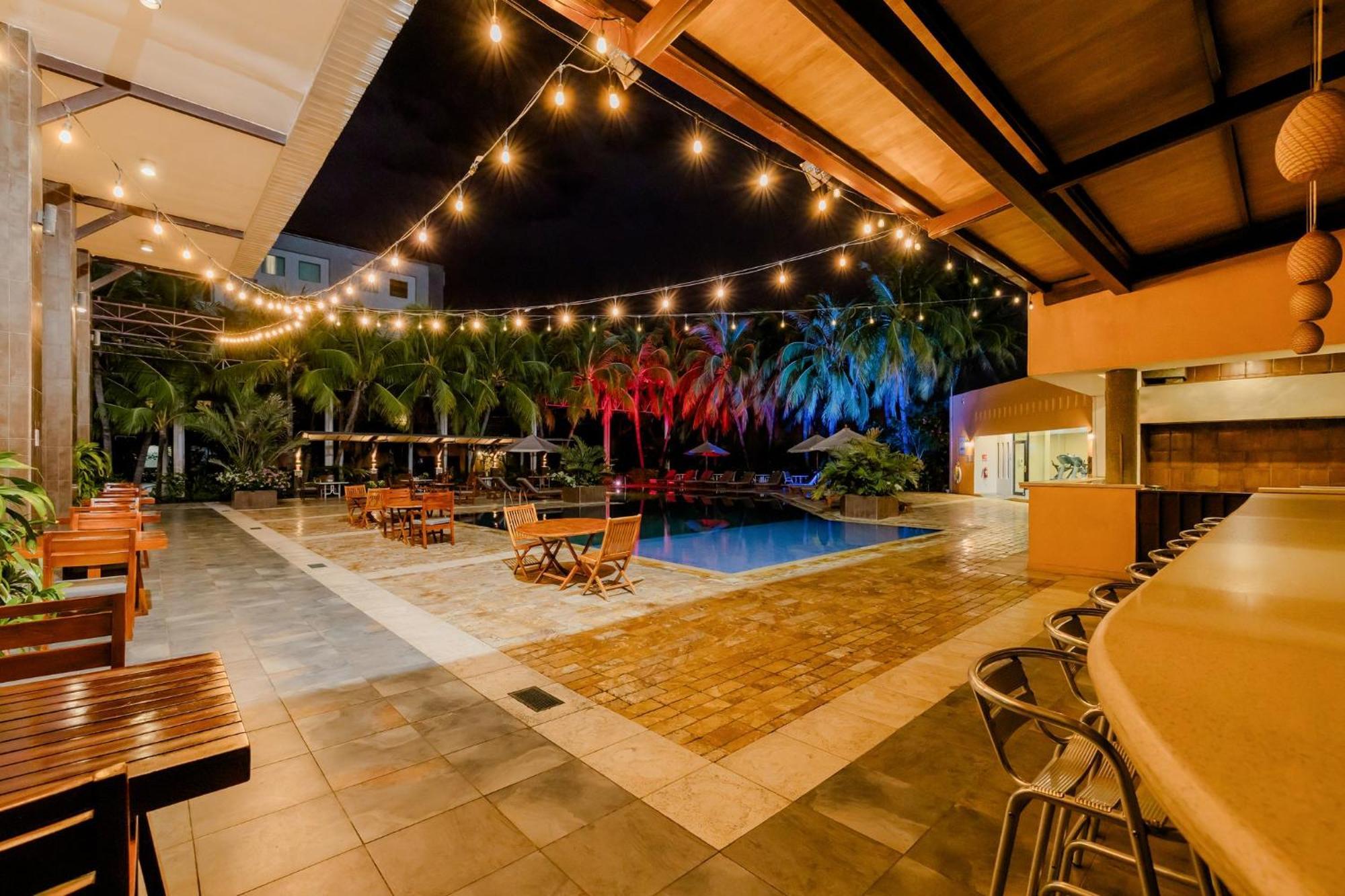 מנאגווה Holiday Inn Convention Center By Ihg מראה חיצוני תמונה